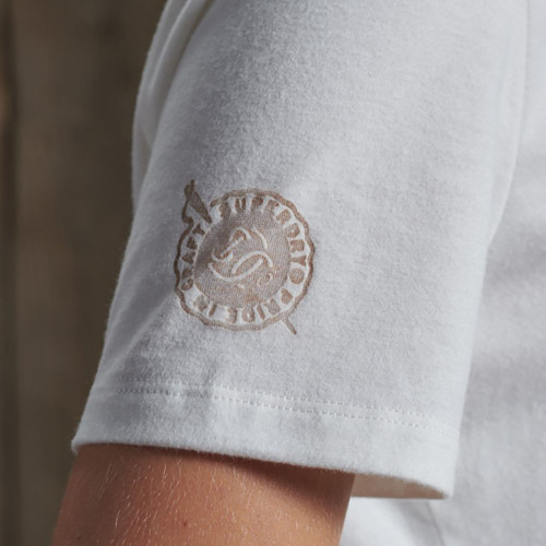 Superdry Γυναικεία κοντομάνικη μπλούζα  Military Narrative T-Shirt